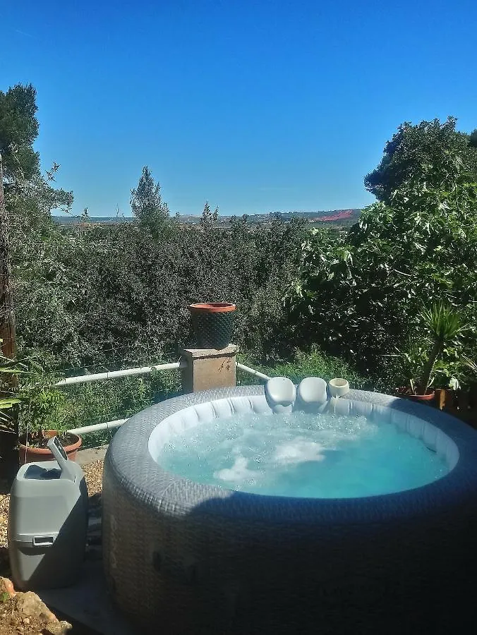 Holiday home Maison De Charme Avec Piscine Et Jacuzzi Dans Cadre Exceptionnel Proche Marseille Les Pennes-Mirabeau